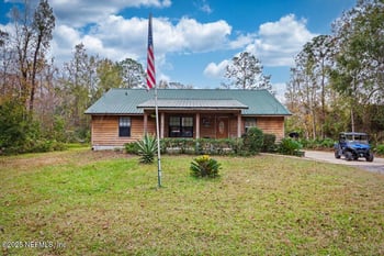 180 Pioneer Trl, Green Cove Springs, FL 32043