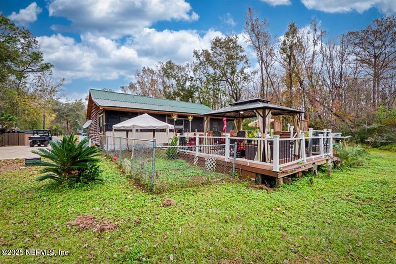 180 Pioneer Trl, Green Cove Springs, FL 32043