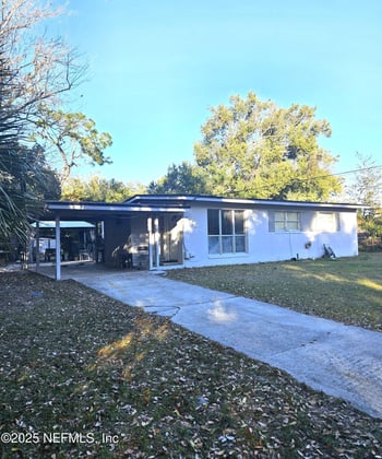 7815 Renoir Dr, Jacksonville, FL 32221