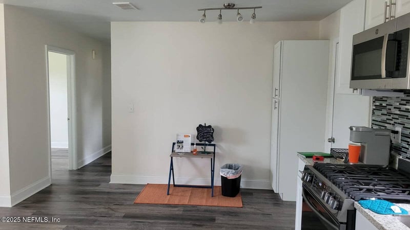 5538 Santa Monica Blvd, Jacksonville, FL 32207