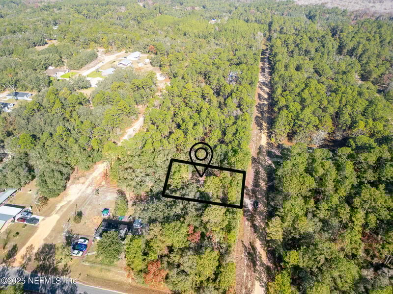 331 Quail Hollow Rd, Satsuma, FL 32189