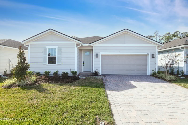 196 Enclave Ave, Palm Coast, FL 32164