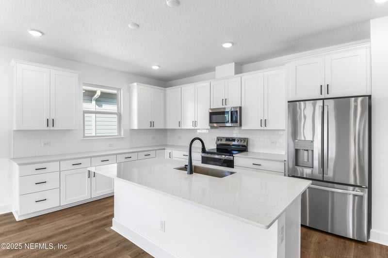 196 Enclave Ave, Palm Coast, FL 32164