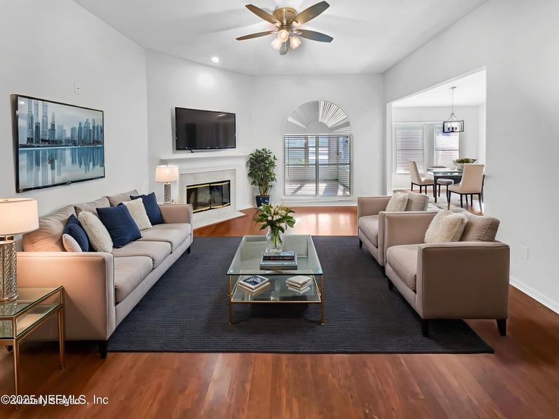 9042 Smoketree Dr, Jacksonville, FL 32244