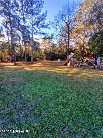 1743 Blue Jay Dr, Middleburg, FL 32068