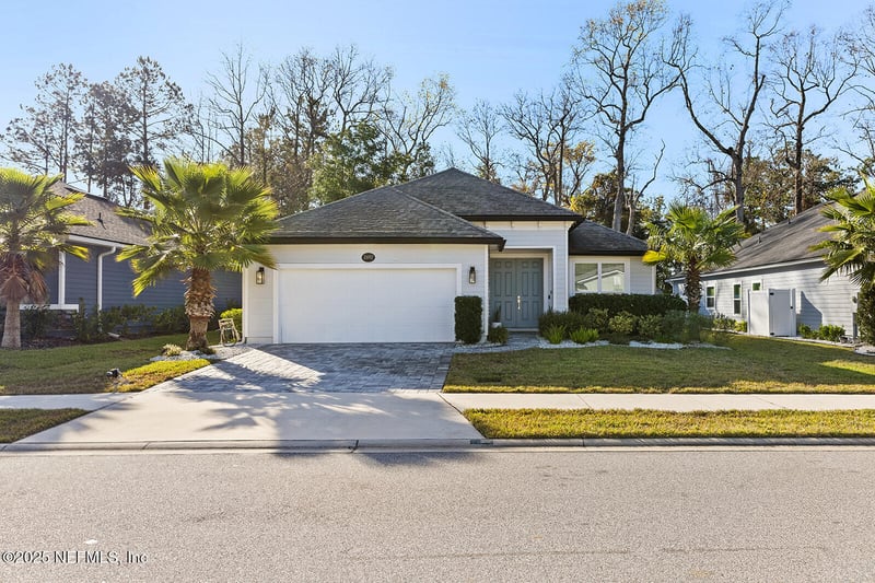 2692 Daylily Ln, Jacksonville, FL 32226