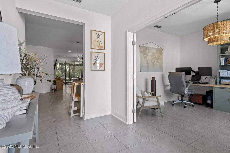 2692 Daylily Ln, Jacksonville, FL 32226