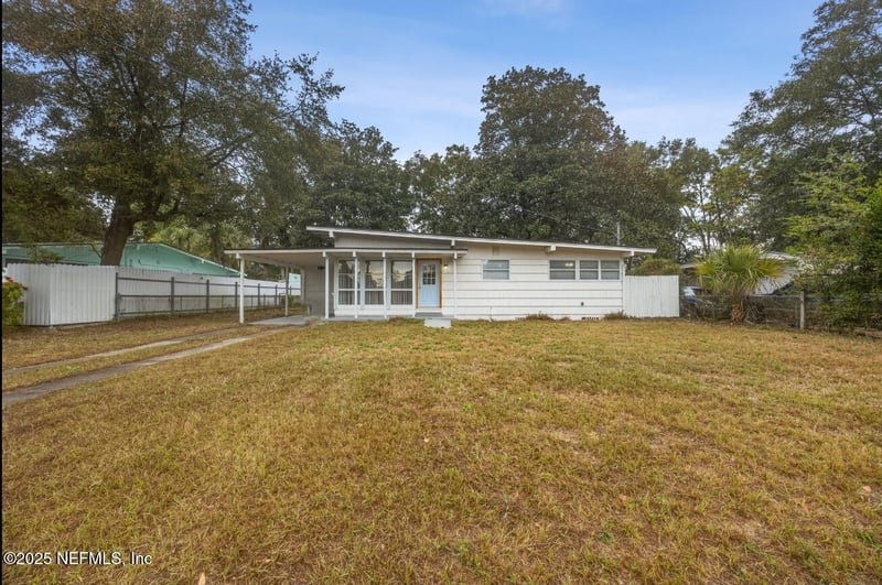 6227 Sprinkle Dr, Jacksonville, FL 32211