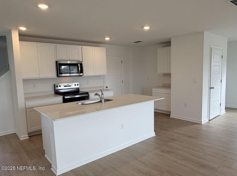 12432 Russian Olive Rd, Jacksonville, FL 32218