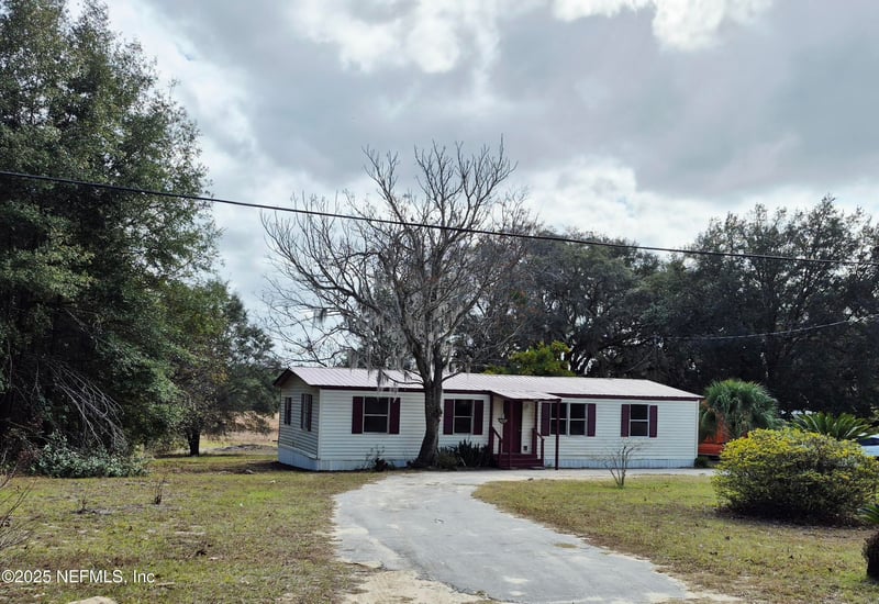 6113 Milligan Rd, Keystone Heights, FL 32656