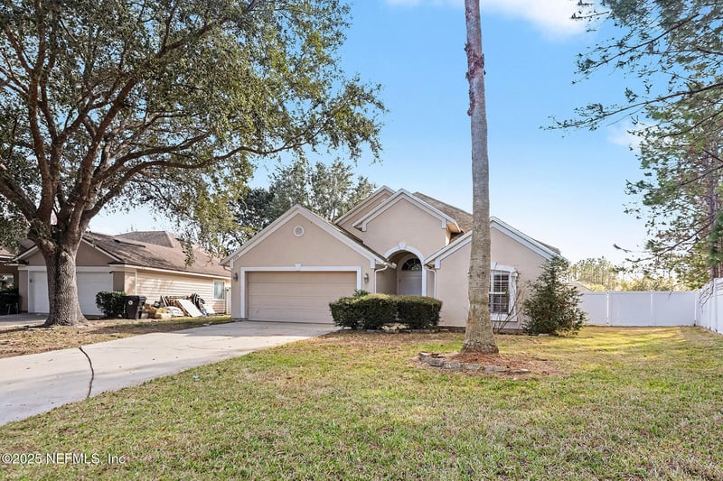 3353 Horseshoe Trail Dr, Orange Park, FL 32065
