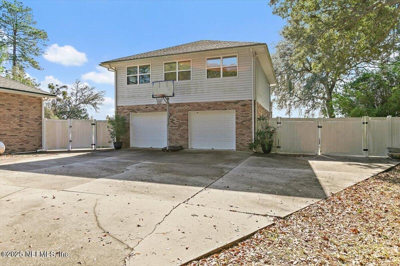 85232 Amanda Ct, Yulee, FL 32097