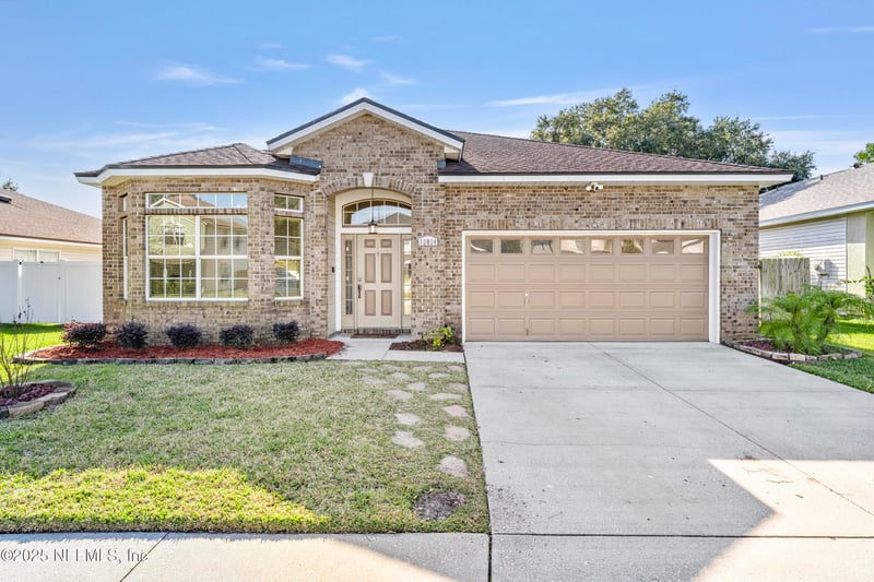 12034 Autumn Sunrise Dr, Jacksonville, FL 32246