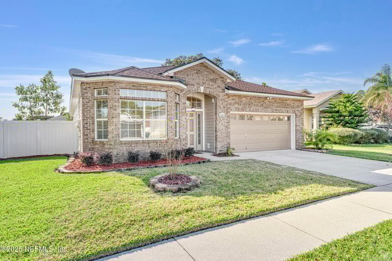 12034 Autumn Sunrise Dr, Jacksonville, FL 32246