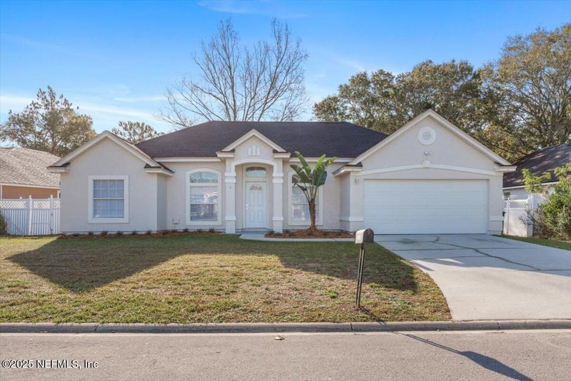 12184 Mantle Dr, Jacksonville, FL 32224