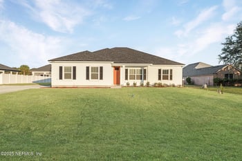 9141 Woodsman Cove Ln, Jacksonville, FL 32226