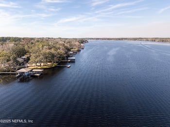 2111 Bishop Estates Rd, St Johns, FL 32259