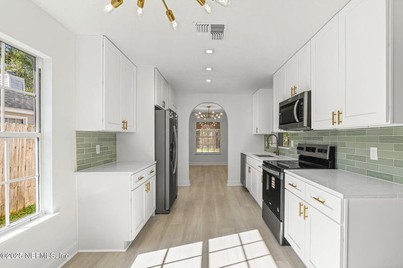 1942 Calusa Trl, Middleburg, FL 32068