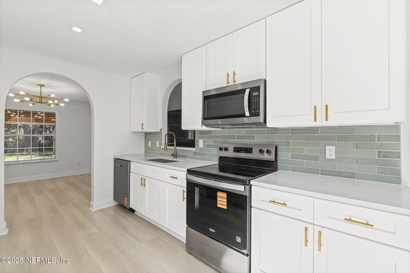 1942 Calusa Trl, Middleburg, FL 32068