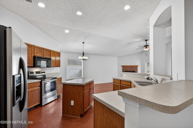 10214 Wood Dove Way, Jacksonville, FL 32221