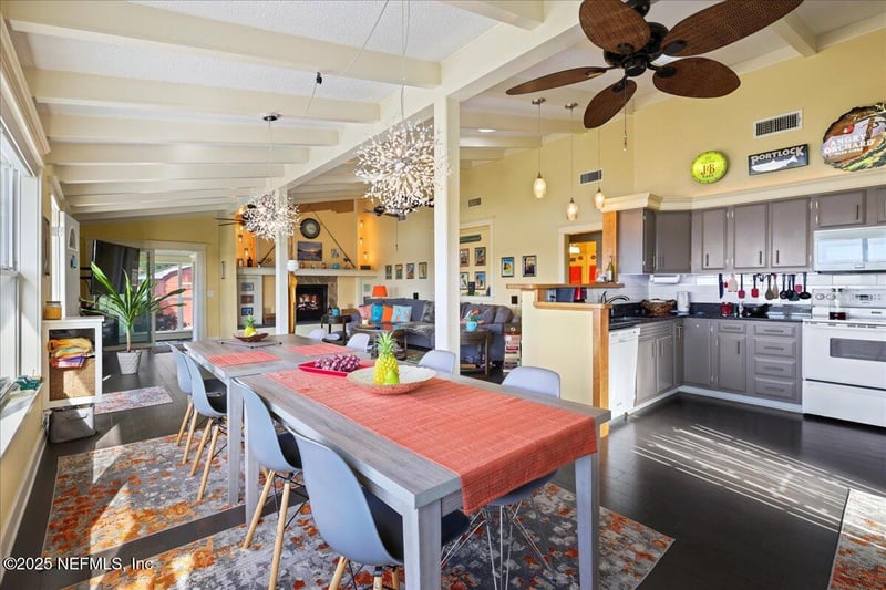 802 Lemon Ave, Crescent, FL 32112