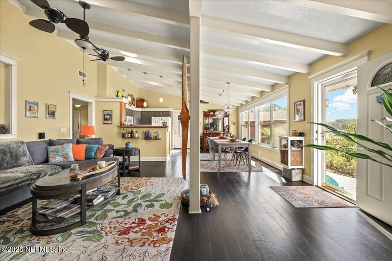 802 Lemon Ave, Crescent, FL 32112