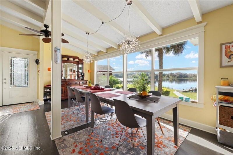 802 Lemon Ave, Crescent, FL 32112