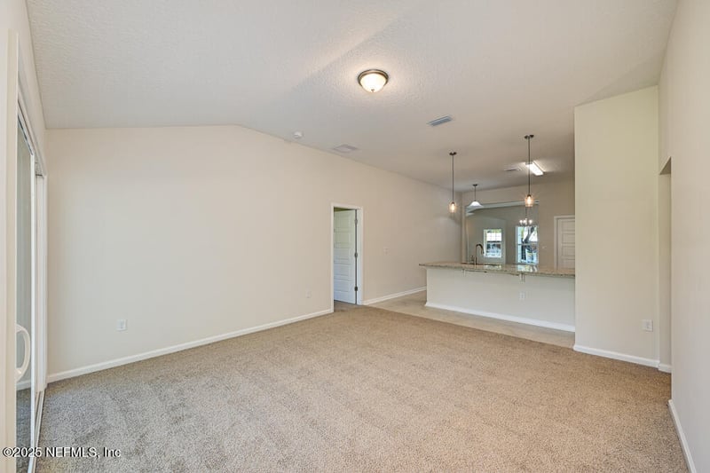 9021 Noroad , Jacksonville, FL 32210