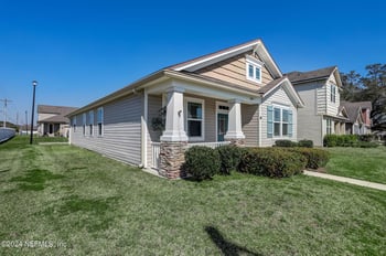 3087 Holly Grove Ln, Orange Park, FL 32073