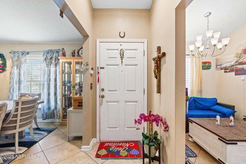 6417 Skyler Jean Dr, Jacksonville, FL 32244