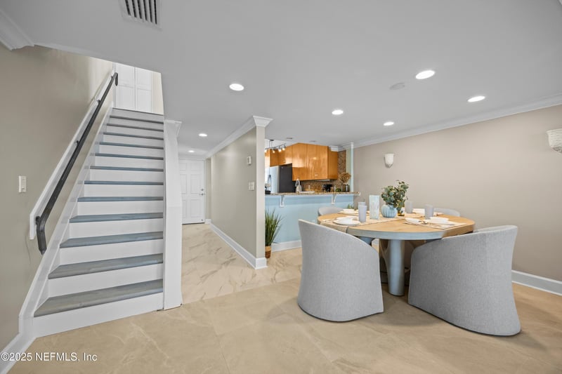 2100 Ocean Dr #PH-2, Jacksonville Beach, FL 32250