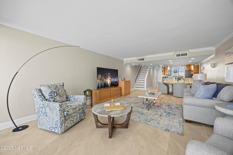 2100 Ocean Dr #PH-2, Jacksonville Beach, FL 32250
