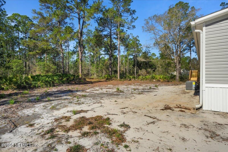 10545 Beckenger Ave, Hastings, FL 32145