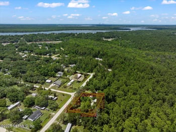 204 Amberjack St, Satsuma, FL 32189