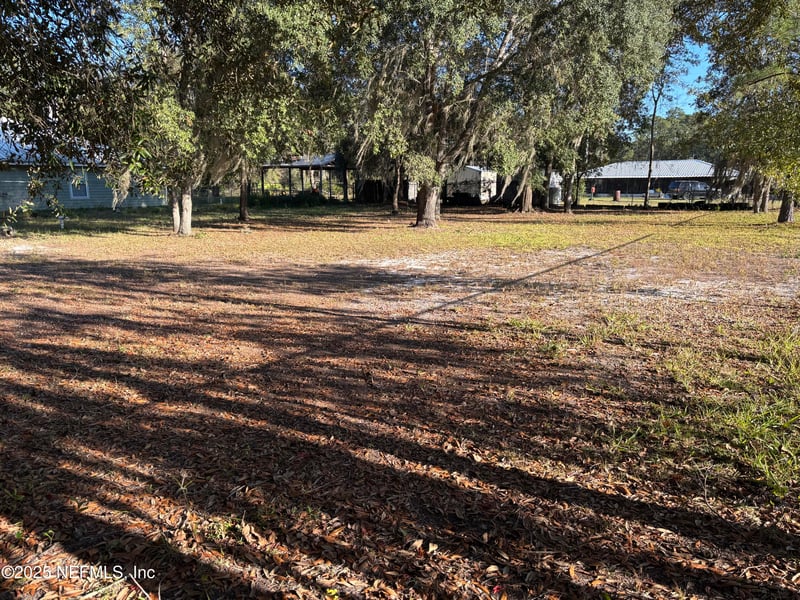 104 Marina Rd, Satsuma, FL 32189
