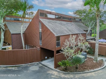 2277 Seminole Rd #O, Atlantic Beach, FL 32233