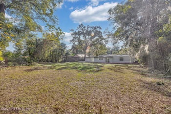 5489 Oak Forest Dr, Jacksonville, FL 32211