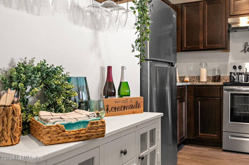 1522 Yelford Cir, Jacksonville, FL 32218