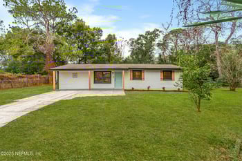 12033 Gentian Ct, Jacksonville, FL 32246