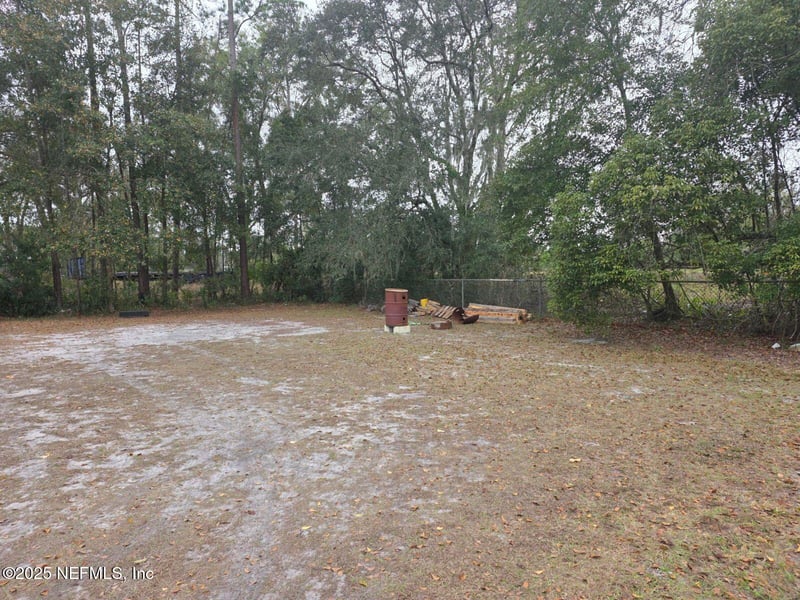 111 Elm Ave, Palatka, FL 32177