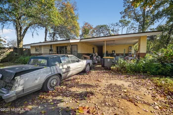8545 Matera Ave, Jacksonville, FL 32244