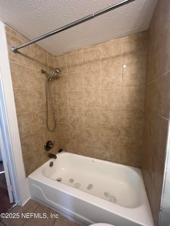 2581 Orion St, Jacksonville, FL 32204