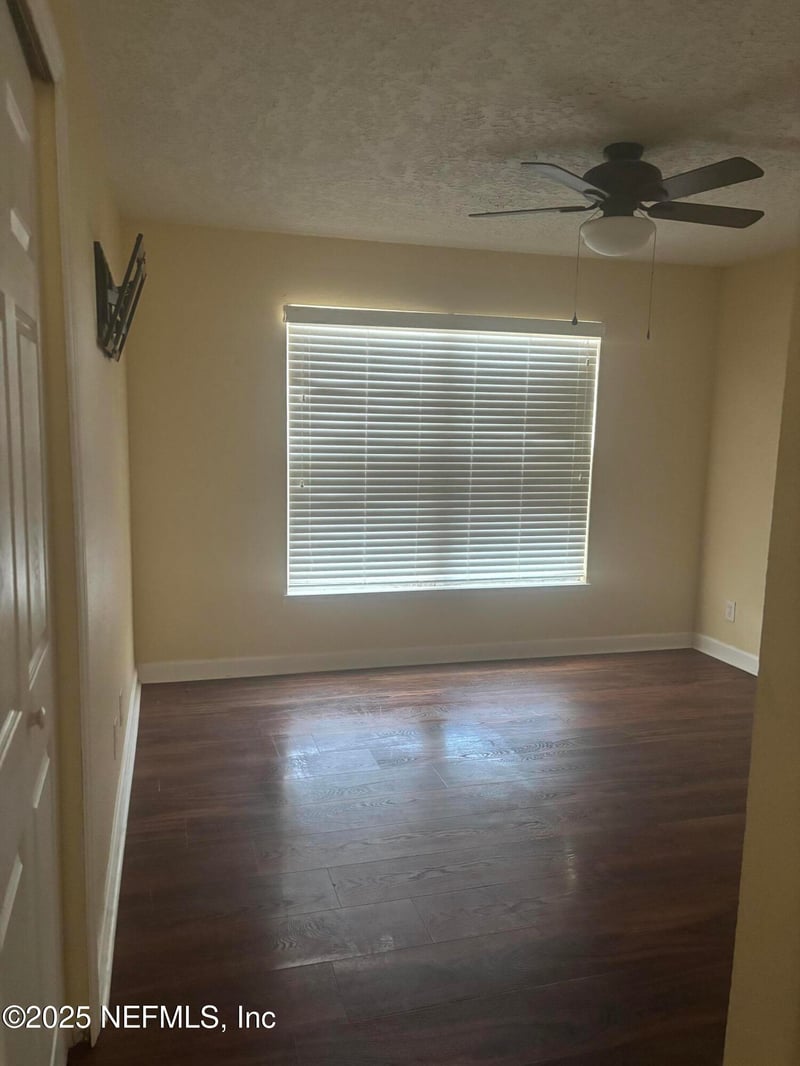 428 Neptune Rd, Orange Park, FL 32073