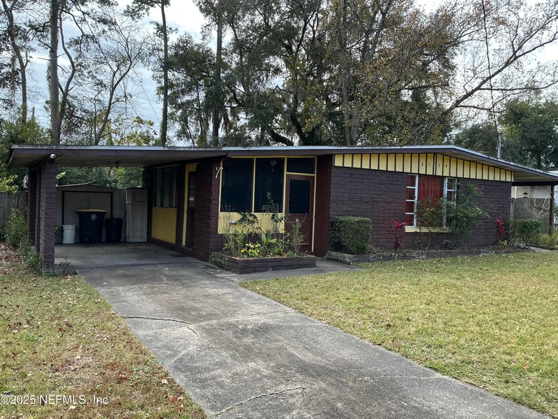 6734 Cherbourg Ave, Jacksonville, FL 32205
