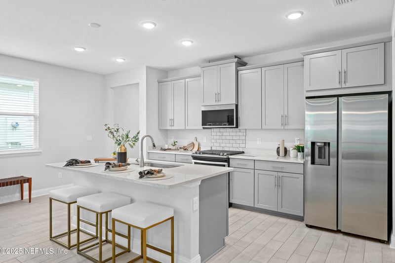 130 Juniper Hills Dr, St Johns, FL 32259