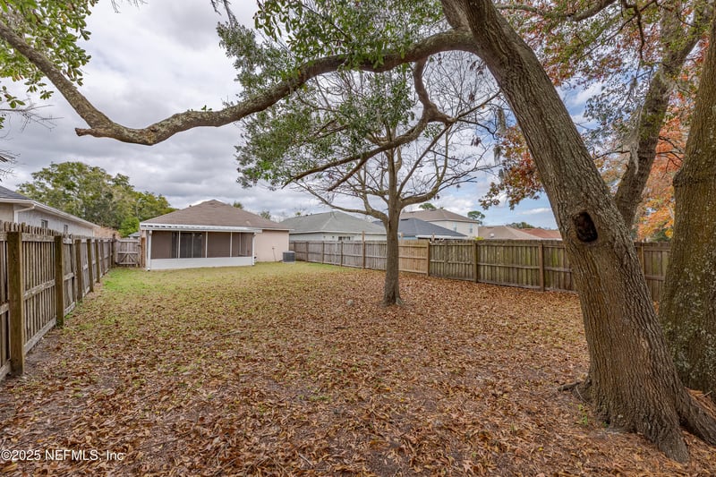 7234 Lawn Tennis Ln, Jacksonville, FL 32277