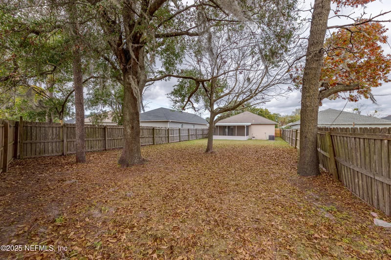 7234 Lawn Tennis Ln, Jacksonville, FL 32277