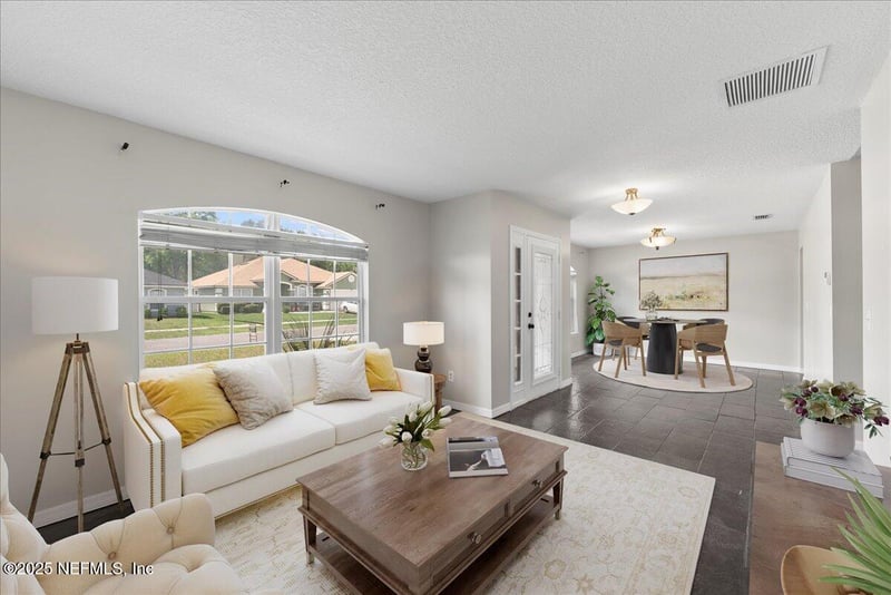 42 Perry Creek Dr, Jacksonville, FL 32220