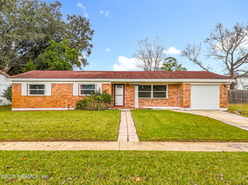 8157 Galaxie Dr, Jacksonville, FL 32244