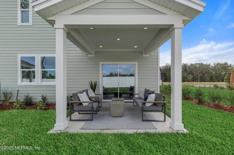 102 Buccaneer Pl, Palm Coast, FL 32164